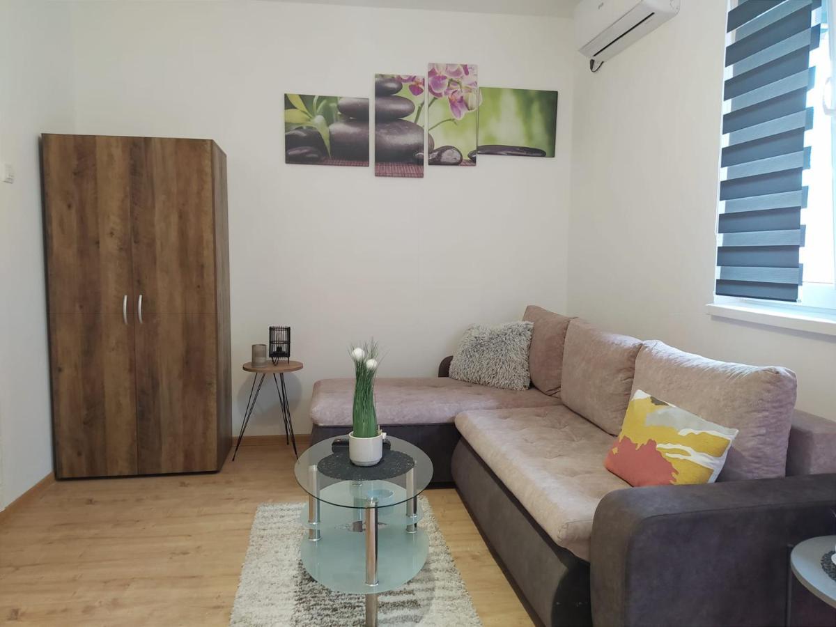 Zen Apartmani Zrenjanin Zewnętrze zdjęcie